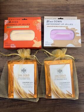 Lip & Eye Mask Bundle Gold Eye Patches Hyaluronic Lip Masks Self Care Spa Clean